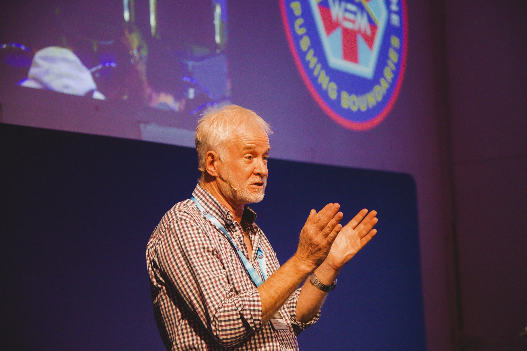 Speaker presenting at the World Extreme Medicine Conference