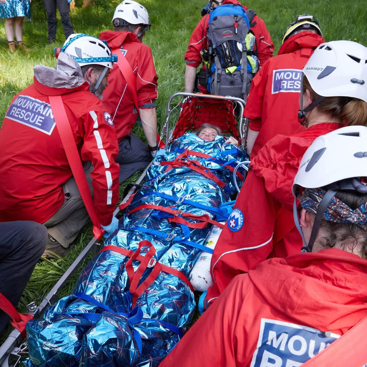 THERMARMOUR equipment being used during a mountain rescue